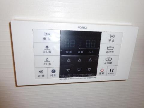 バス・シャワールーム　追炊き付