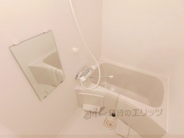 バス・シャワールーム　風呂