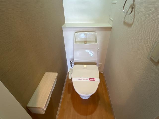 トイレ　トイレ