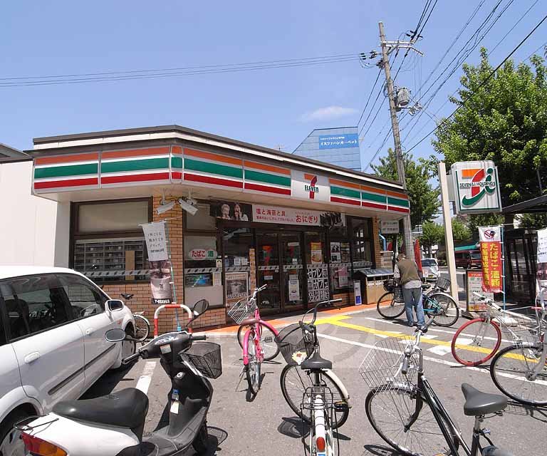コンビニ　セブンイレブン京都堀川北大路店（コンビニ）まで116m