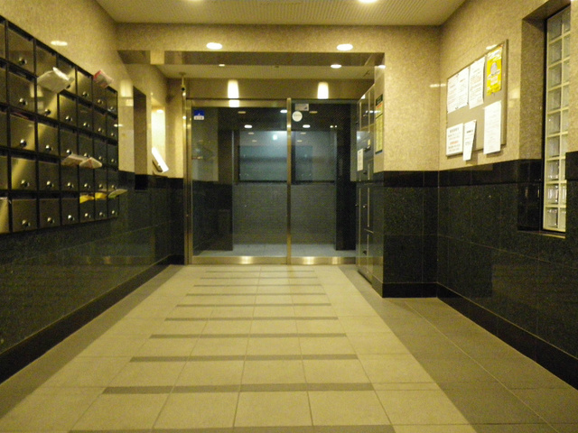 セキュリティ　オートロック完備