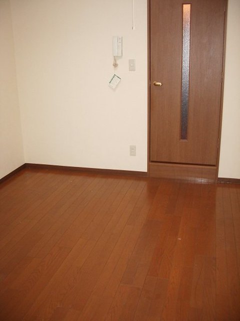 居室・リビング　室内