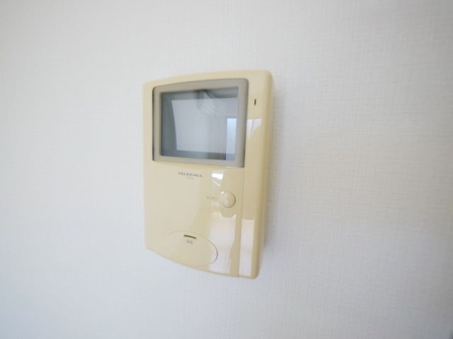 セキュリティ　★ＴＶモニター付きドアホンです★