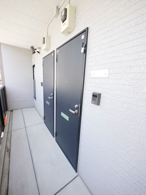 エントランス　★玄関前です★