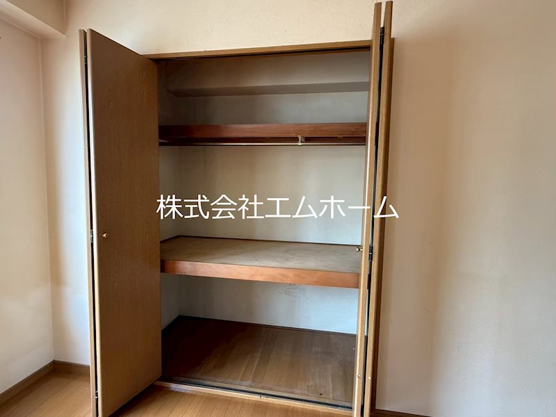 収納　クローゼット（収納充実してます）