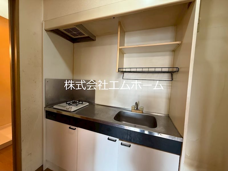 キッチン　ガスキッチン（調理スペースゆったり）