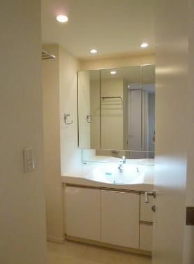 洗面設備　☆嬉しい独立洗面台☆