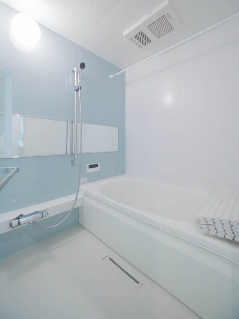 バス・シャワールーム　浴室