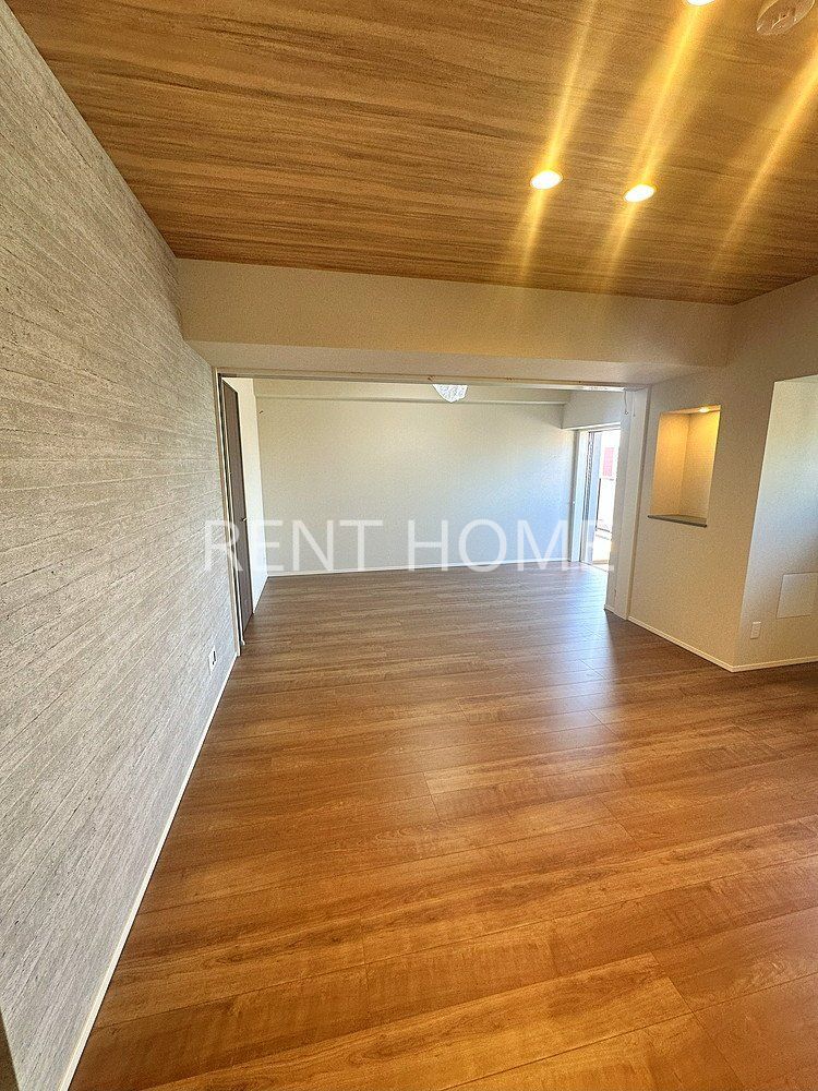 その他　リビング～洋室