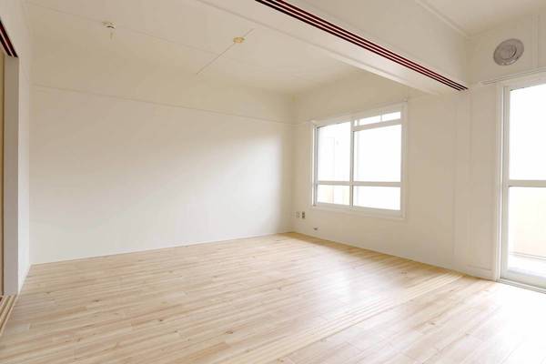 居室・リビング　モデルルームの写真です