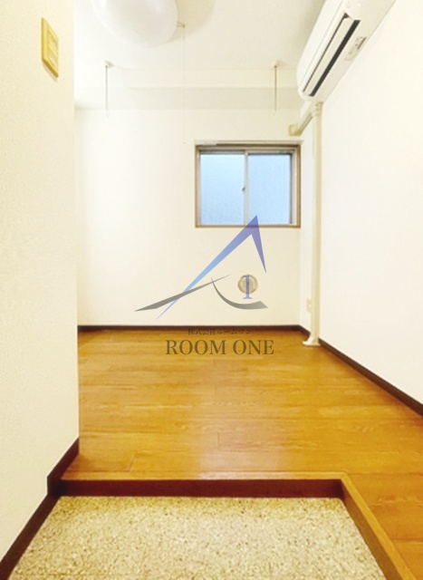 玄関　玄関です。