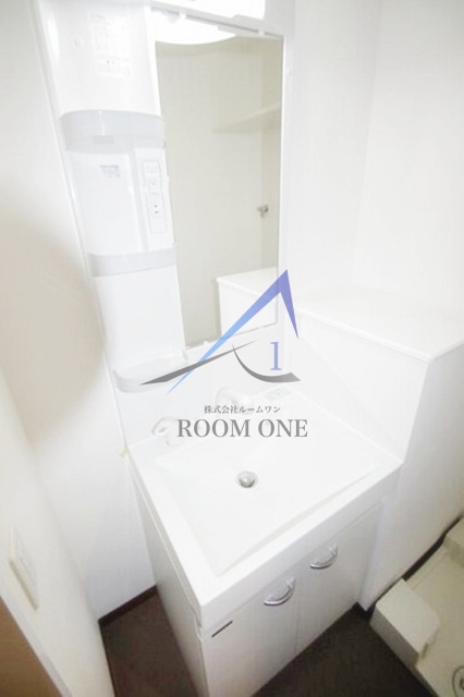 洗面設備　洗面台です。