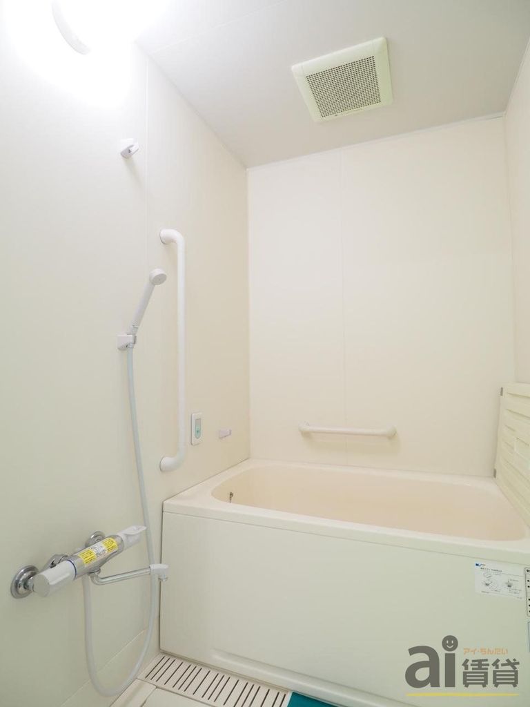 バス・シャワールーム　＊同仕様になります