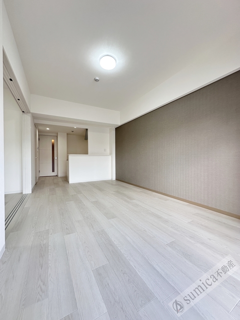 居室・リビング　インターネットも無料で使い放題♪