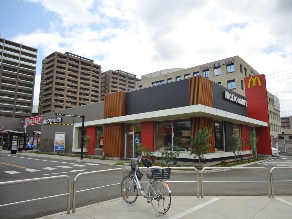 飲食店　マクドナルド　COCOROSE福山店（飲食店）まで871m