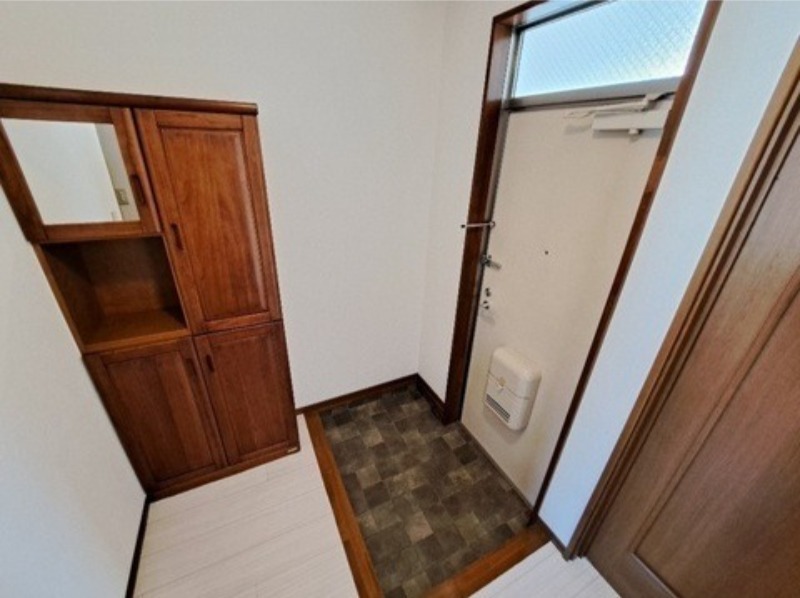 玄関　図面と現状に相違がある場合には現状を優先