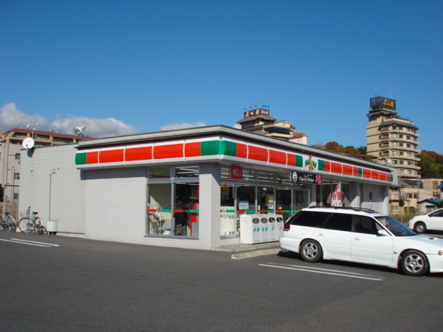 その他　サンクス雄琴温泉店まで1 329ｍ