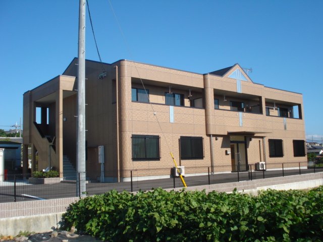 建物外観　外観写真（昼）