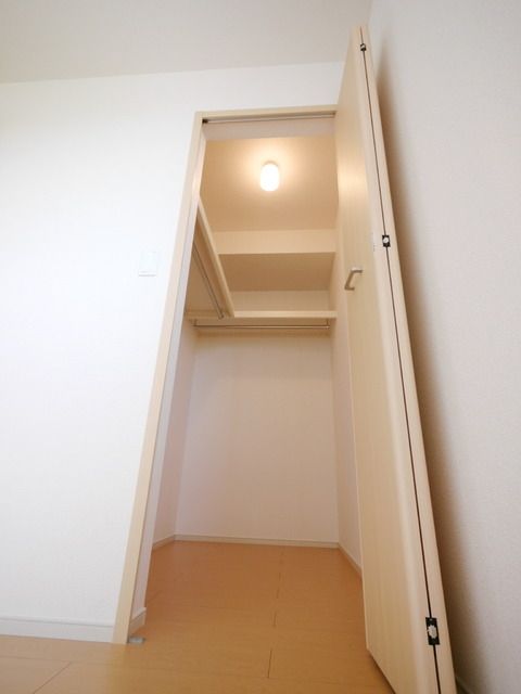 収納　広々Ｗ－ＣＬ！