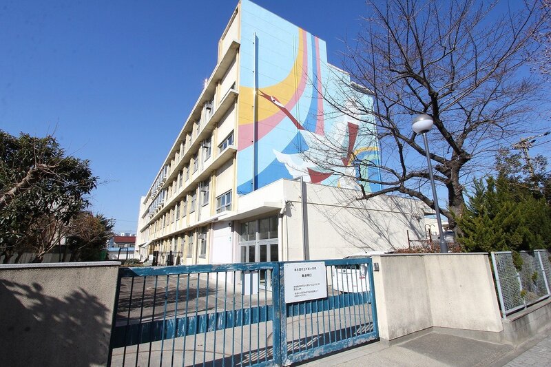 小学校　名古屋市立千年小学校（小学校）まで595m