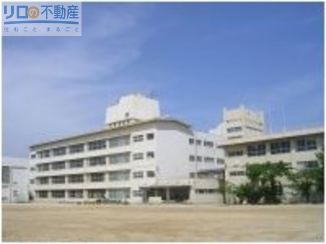 小学校　伊丹市立緑丘小学校（小学校）まで1020m