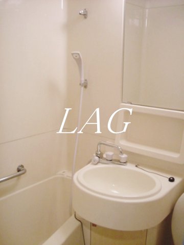 バス・シャワールーム　お風呂です。