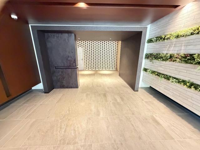 エントランス　エントランス部分