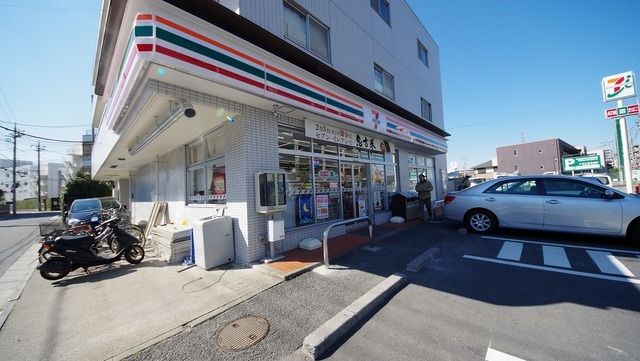 コンビニ　セブンイレブン和光丸山台店（コンビニ）まで321m