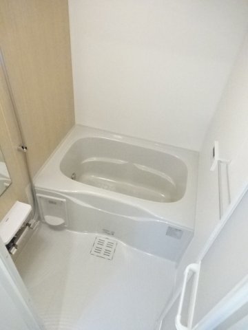 バス・シャワールーム　きれいなお風呂です