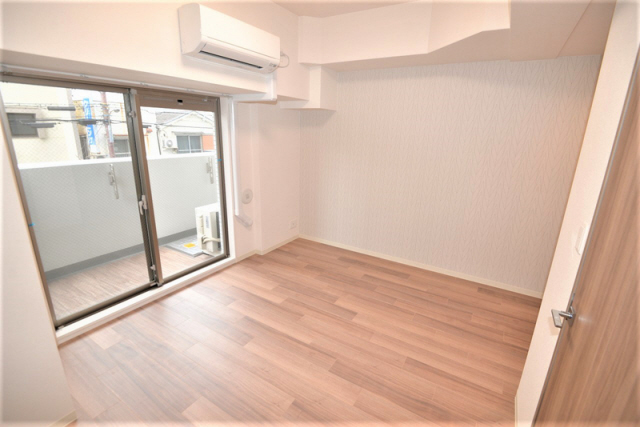 居室・リビング　写真は同マンションの別のお部屋のものです