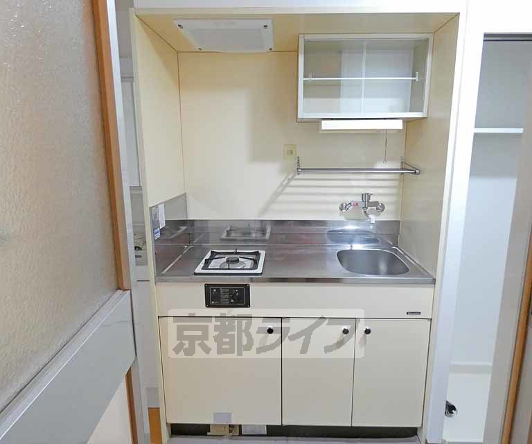 キッチン　キッチンです。