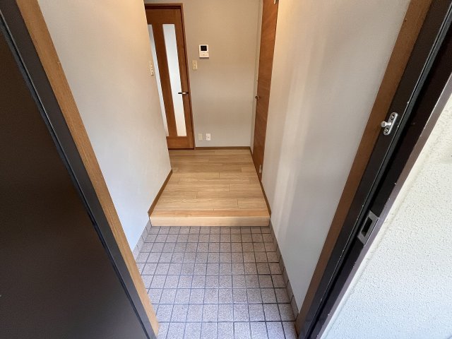 玄関　落ち着いた玄関です