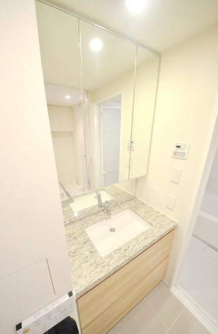 洗面設備　※別部屋参考写真