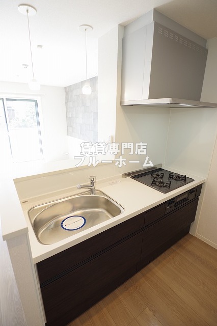 キッチン　３口コンロのカウンターキッチン！