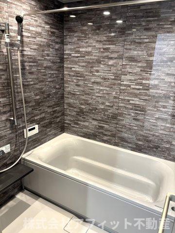 バス・シャワールーム　浴室換気乾燥機