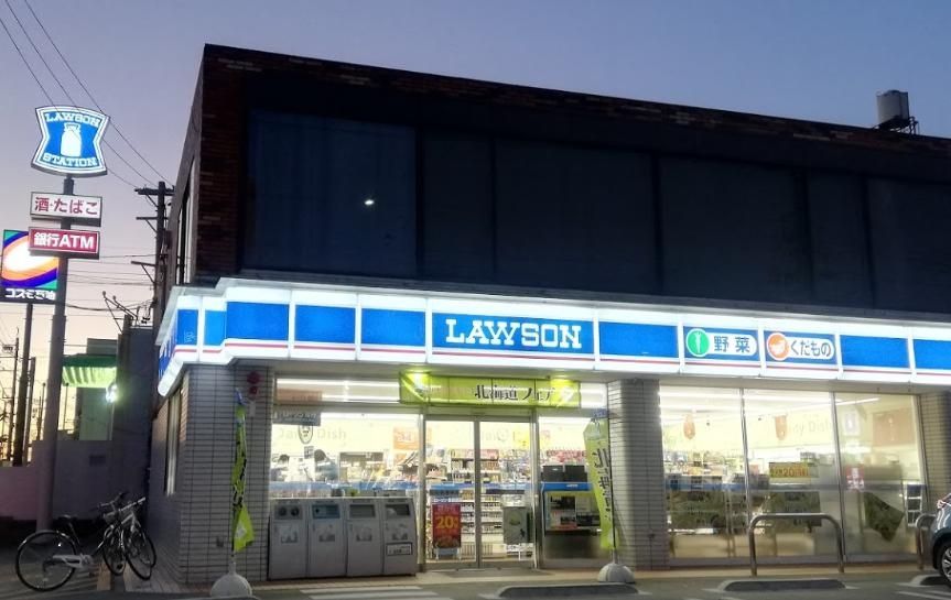 コンビニ　ローソンストア100中村区豊国通店（コンビニ）まで180m