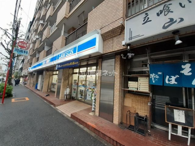 コンビニ　ローソン新宿山吹町店（コンビニ）まで879m