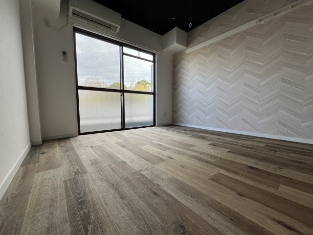 居室・リビング　※別室参考写真