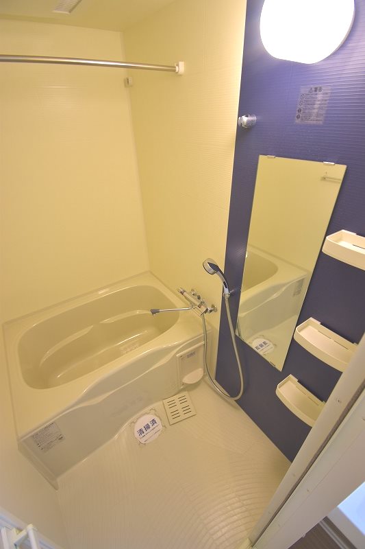 バス・シャワールーム　バスルーム