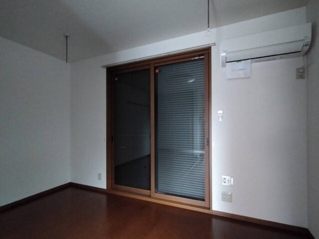 セキュリティ　シャッター雨戸