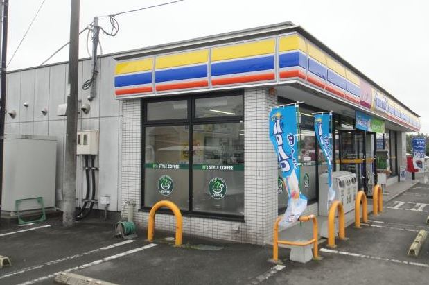 コンビニ　ミニストップ 甘木小田店（コンビニ）まで1057m