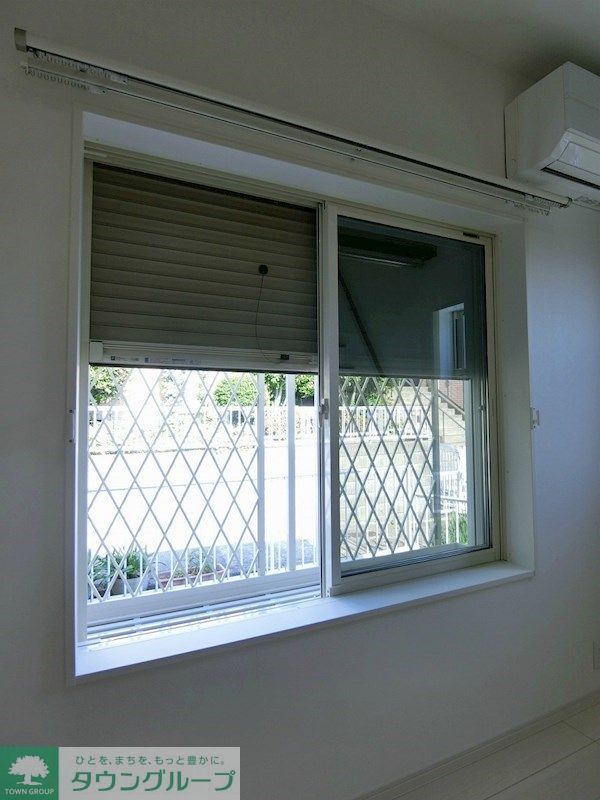 バルコニー　安心の防犯シャッター付き♪