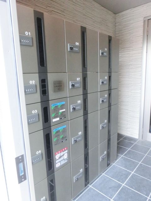 その他共有部分　宅配ボックスございます