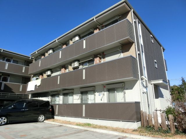 建物外観　安心のオートロック対応