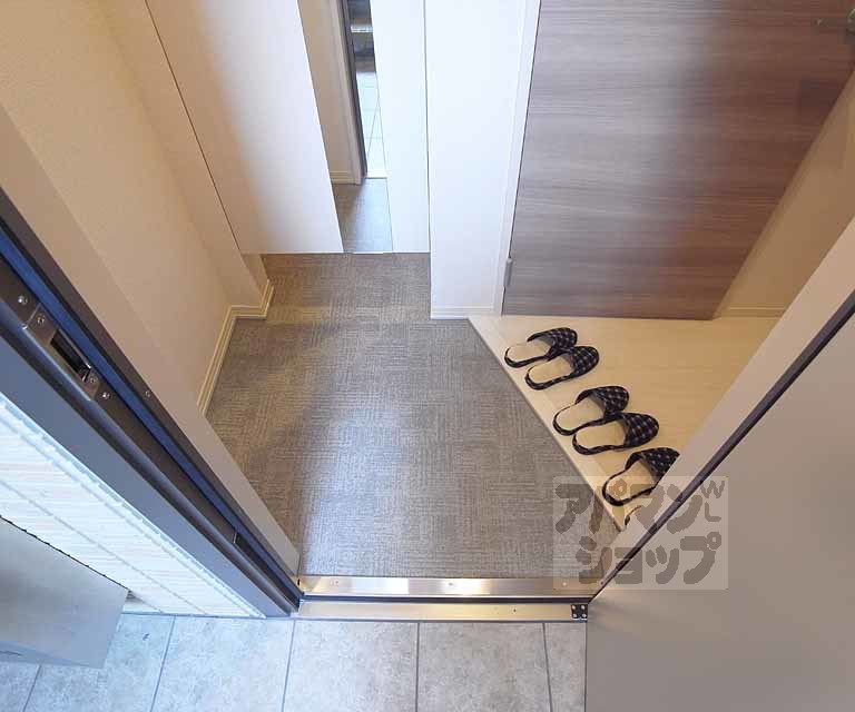 玄関　玄関です。
