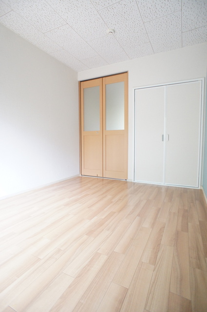 その他部屋・スペース　音が響きにくいクッションフロアータイプのお部屋です☆