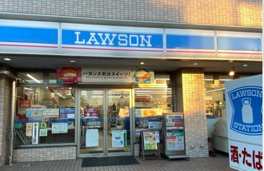 コンビニ　ローソン京町2丁目店（コンビニ）まで180m