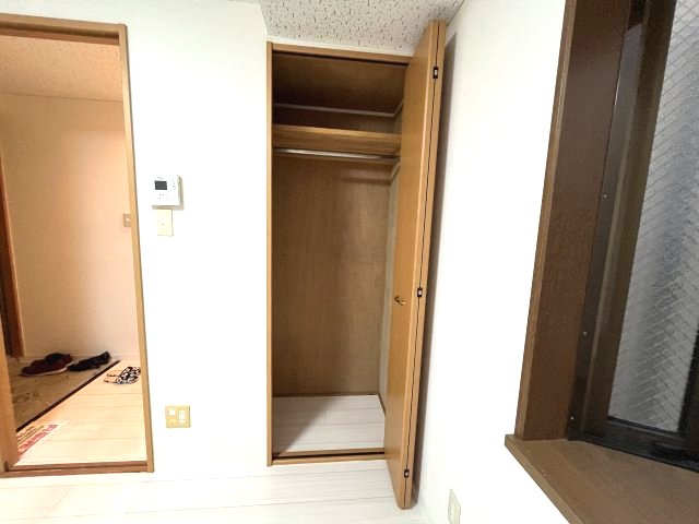 収納　イメージとして同建物他部屋を表示しています