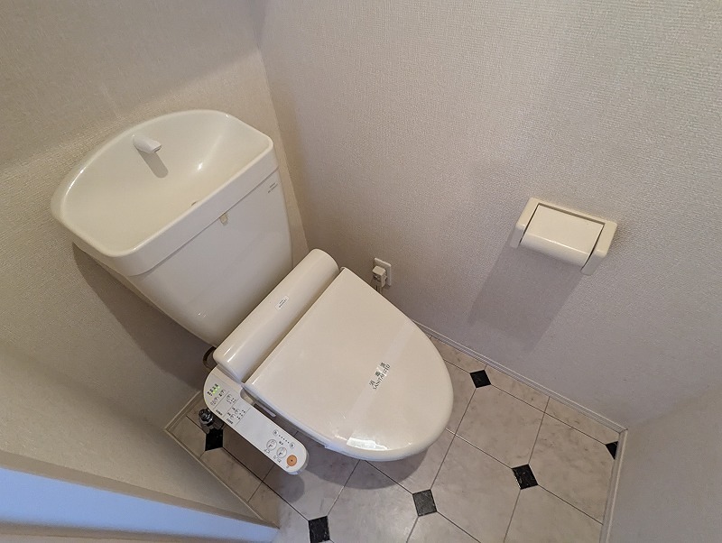 トイレ　別部屋参考