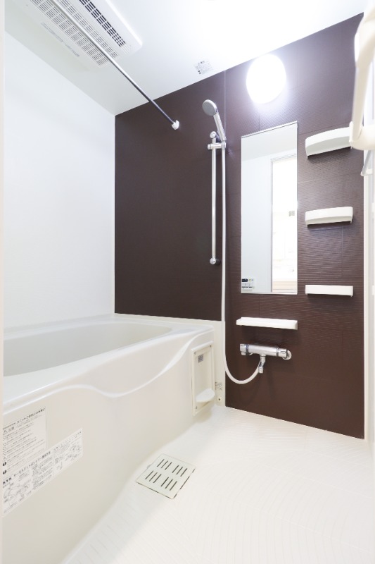 バス・シャワールーム　図面と現状に相違がある場合には現状を優先